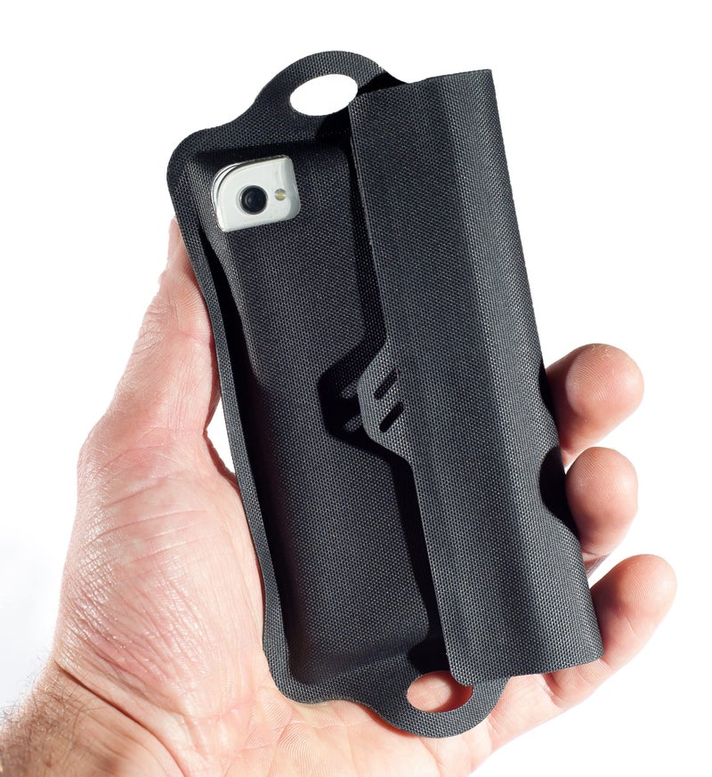 Sea to Summit Waterproof TPU Smartphone Case, Large (6.7 x 3.6 inches) - Image 4